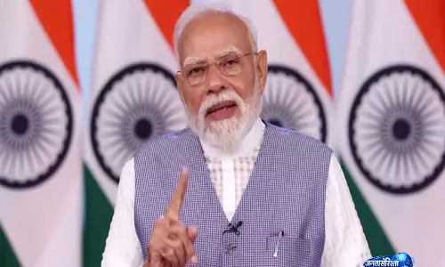 विकसित भारत की यात्रा के लिए विकसित गांव अहम हैं, युवाओं को ज़मीनी स्तर से जुड़ना चाहिए: PM Modi