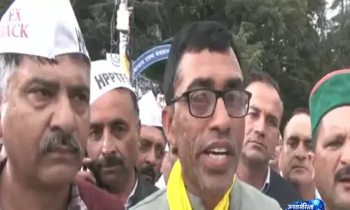 Himachal में प्राथमिक शिक्षकों का आंदोलन जारी, मांगें पूरी होने तक अनशन का ऐलान