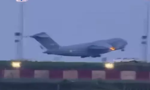 रायपुर एयरपोर्ट पर दिखा भारतीय वायुसेना का C-17 ग्लोबमास्टर