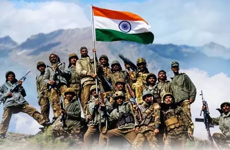 कारगिल विजय दिवस पर मुख्यमंत्रियों और उपमुख्यमंत्रियों ने वीर जवानों को नमन करते हुए किया याद कारगिल विजय दिवस पर मुख्यमंत्रियों और उपमुख्यमंत्रियों ने वीर जवानों को नमन करते हुए किया याद