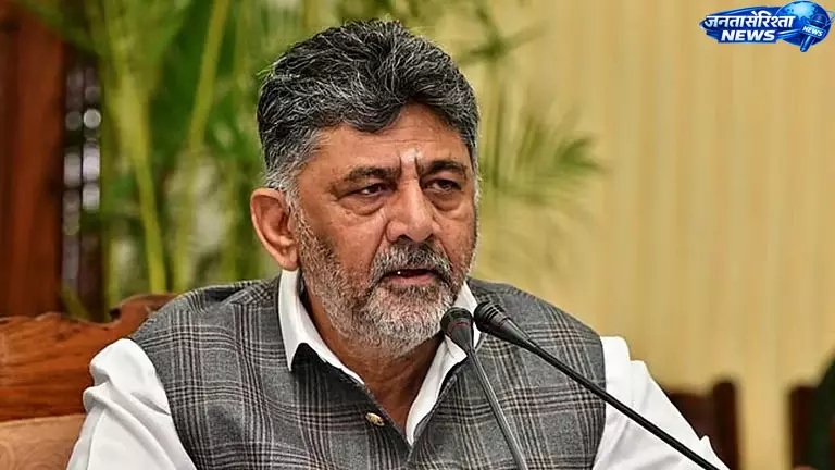 कर्नाटक में 72 हजार सरकारी पदों पर भर्ती की तैयारी, CM ने पारदर्शिता पर दिया जोर कर्नाटक में 72 हजार सरकारी पदों पर भर्ती की तैयारी, CM ने पारदर्शिता पर दिया जोर