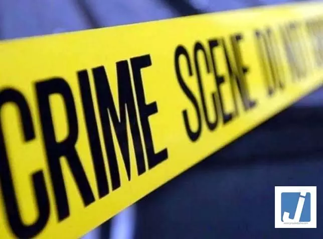 कैब चालक की ब्लाइंड मर्डर की गुत्थी सुलझी, पुलिस ने नाबालिग समेत 3 को किया गिरफ्तार कैब चालक की ब्लाइंड मर्डर की गुत्थी सुलझी, पुलिस ने नाबालिग समेत 3 को किया गिरफ्तार