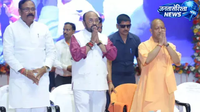 CM शिक्षक कैशलेस चिकित्सा योजना का शुभारंभ CM शिक्षक कैशलेस चिकित्सा योजना का शुभारंभ