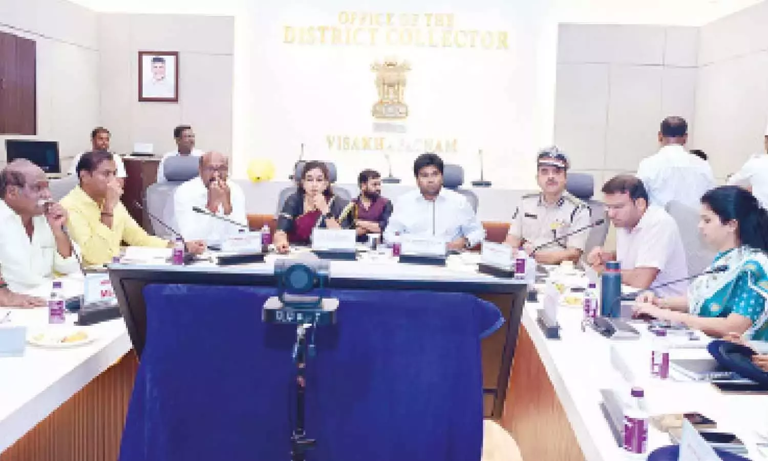 Andhra: सिंहाचलम गिरि प्रदक्षिणा के लिए विस्तृत व्यवस्था Andhra: सिंहाचलम गिरि प्रदक्षिणा के लिए विस्तृत व्यवस्था