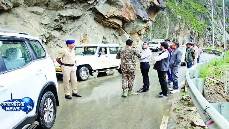 कडू नाला हादसे के बाद हरकत में प्रशासन कडू नाला हादसे के बाद हरकत में प्रशासन