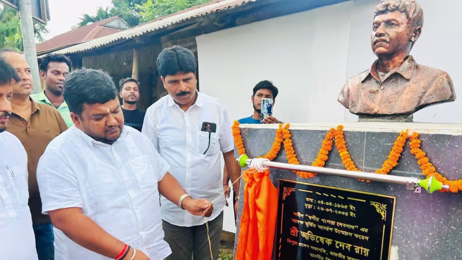 त्रिपुरा बीजेपी चीफ बोले- हिंसा के डर से बुर्का पहनें CPI(M) के नेता त्रिपुरा बीजेपी चीफ बोले- हिंसा के डर से बुर्का पहनें CPI(M) के नेता