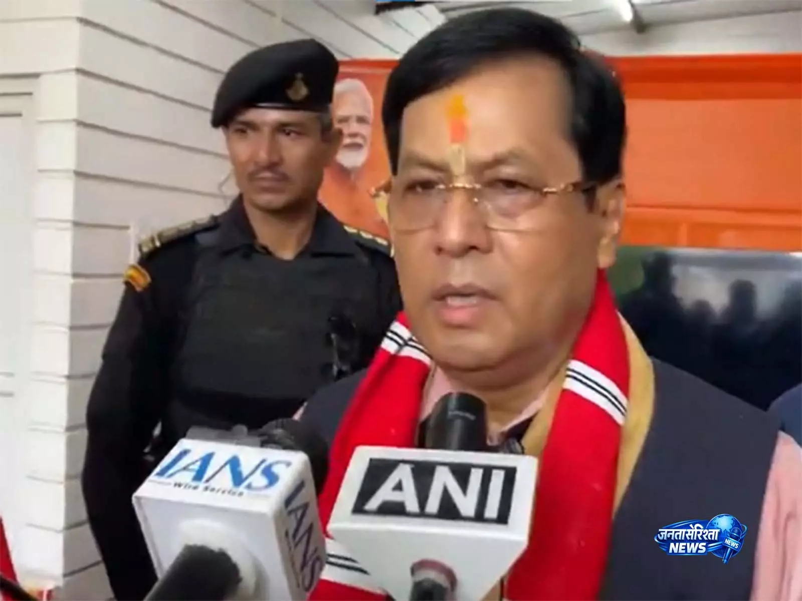 Assam में बाढ़ की स्थिति गंभीर, केंद्र और राज्य मिलकर चला रहे राहत अभियान Assam में बाढ़ की स्थिति गंभीर, केंद्र और राज्य मिलकर चला रहे राहत अभियान
