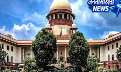 NEET आंदोलन पर पुलिस कार्रवाई पहुंची सुप्रीम कोर्ट, आज होगी अहम सुनवाई NEET आंदोलन पर पुलिस कार्रवाई पहुंची सुप्रीम कोर्ट, आज होगी अहम सुनवाई