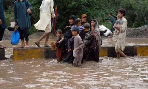 गिलगित-बाल्टिस्तान से पंजाब तक बारिश का कहर, पाकिस्तान में बढ़ा मौतों का आंकड़ा गिलगित-बाल्टिस्तान से पंजाब तक बारिश का कहर, पाकिस्तान में बढ़ा मौतों का आंकड़ा