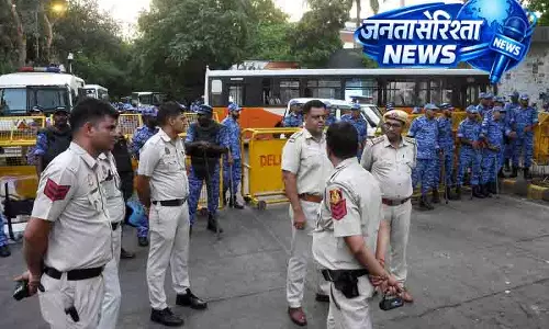CJP FIR पर दिल्ली पुलिस को आदेश का इंतजार CJP FIR पर दिल्ली पुलिस को आदेश का इंतजार