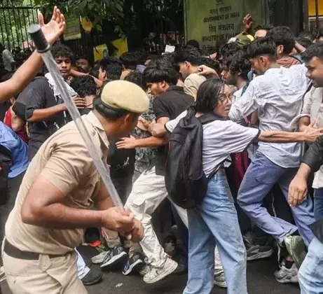 जन्मजात नेता बनाम तैयार किए गए नेता: कैसे Gen Z ने BJP के नैरेटिव को तोड़ा