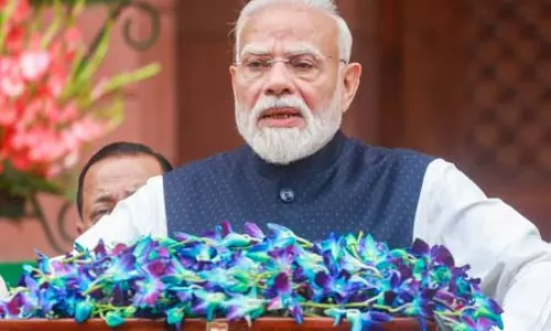 सदाचारी मनुष्य समाज में प्रतिष्ठा और सज्जनों का आदर प्राप्त करता है: प्रधानमंत्री मोदी सदाचारी मनुष्य समाज में प्रतिष्ठा और सज्जनों का आदर प्राप्त करता है: प्रधानमंत्री मोदी