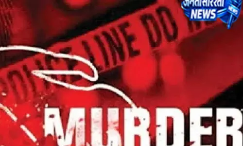 एक्सप्रेसवे के नीचे मिली युवक की लाश से हड़कंप, हत्या के बाद सीने पर रखा था भारी पत्थर