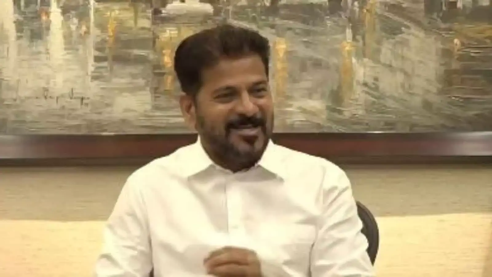 तेलंगाना में शिक्षा विभाग पर बोले रेवंत रेड्डी, पिछले मंत्रियों के अनुभव का किया जिक्र