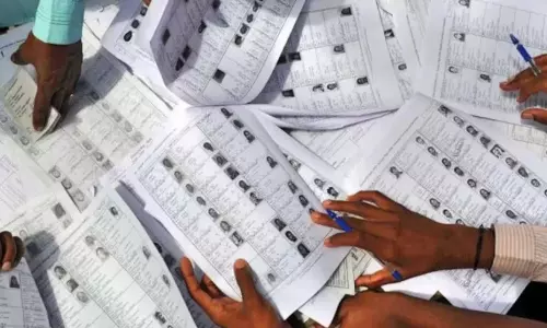 वोटर लिस्ट में बड़ा बदलाव, तेलंगाना में 27 लाख नाम हटाए जाने से घटेगा मतदाताओं का आंकड़ा