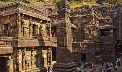 भारत के सबसे रहस्यमयी मंदिर, जहां आस्था के साथ जुड़े हैं अनोखे चमत्कार