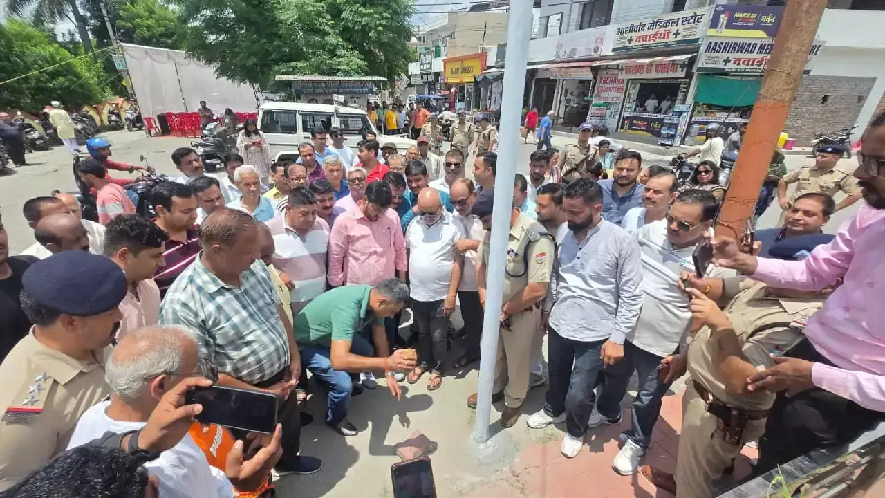 Haridwar: जन सुरक्षा के मद्देनजर प्रमुख चौराहों पर शुरू हुई सीसीटीवी परियोजना