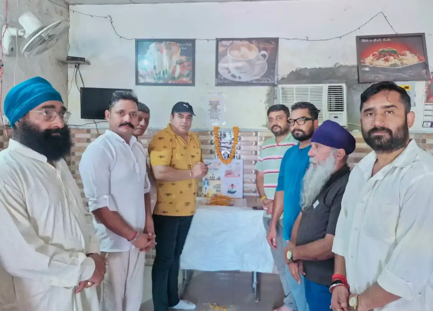 Jammu: कारगिल शहीदों को श्रद्धांजलि, विकसित भारत निर्माण में युवाओं की भूमिका अहम Jammu: कारगिल शहीदों को श्रद्धांजलि, विकसित भारत निर्माण में युवाओं की भूमिका अहम