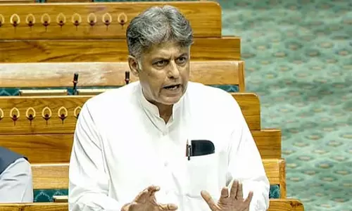 कांग्रेस सांसद मनीष तिवारी ने दल-बदल विरोधी कानून पर लोकसभा में बहस की मांग की, स्थगन प्रस्ताव का नोटिस दिया कांग्रेस सांसद मनीष तिवारी ने दल-बदल विरोधी कानून पर लोकसभा में बहस की मांग की, स्थगन प्रस्ताव का नोटिस दिया