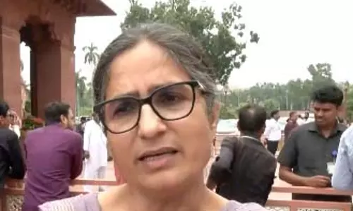विपक्ष के सांसदों ने छात्रों की पिटाई पर अमित शाह से मांगा जवाब, कहा- किसने दिया छात्रों पर पैलेट गन चलाने का आदेश