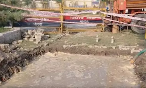 कलाधाम हादसे पर जांच में सामने आई ठेकेदार, सुपरवाइजर और अधिकारियों की लापरवाही, विभागीय कार्रवाई की संस्तुति कलाधाम हादसे पर जांच में सामने आई ठेकेदार, सुपरवाइजर और अधिकारियों की लापरवाही, विभागीय कार्रवाई की संस्तुति