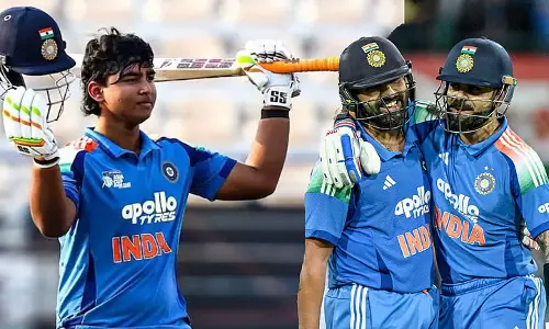 वैभव सूर्यवंशी को वनडे टीम में शामिल करने की मांग वैभव सूर्यवंशी को वनडे टीम में शामिल करने की मांग