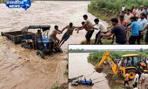 Himachal: नगरोटा सूरियां में नाले से 4 मजदूरों को बचाया गया Himachal: नगरोटा सूरियां में नाले से 4 मजदूरों को बचाया गया