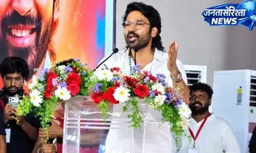 धनुष का बड़ा बयान, सियासी पारी के कयास तेज
