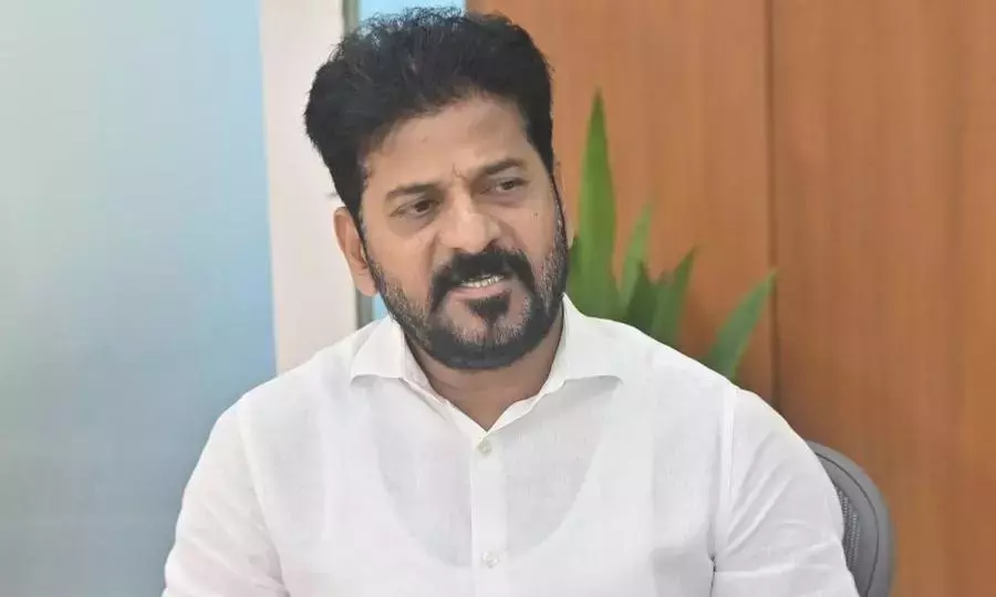 CM रेवंत रेड्डी ने जय जवान, जय किसान, जय युवा नारे का प्रस्ताव रखा CM रेवंत रेड्डी ने जय जवान, जय किसान, जय युवा नारे का प्रस्ताव रखा