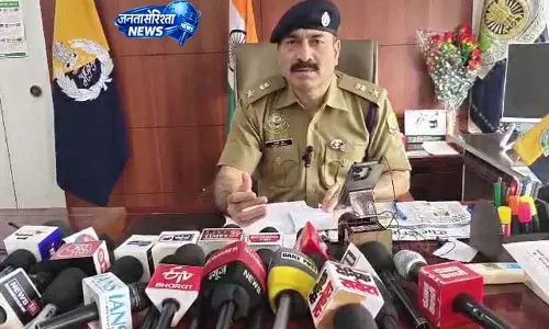 किराए के कमरे में चल रहा था चिट्टे का खेल, पुलिस के हत्थे ऐसे चढ़े 3 तस्कर