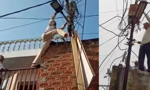 लाइन लॉस 90% के पार, बिजली चोरों पर जल्द कसेगा शिकंजा लाइन लॉस 90% के पार, बिजली चोरों पर जल्द कसेगा शिकंजा