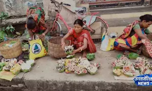 Kendujhar के रंग-बिरंगे मशरूम बने आकर्षण Kendujhar के रंग-बिरंगे मशरूम बने आकर्षण