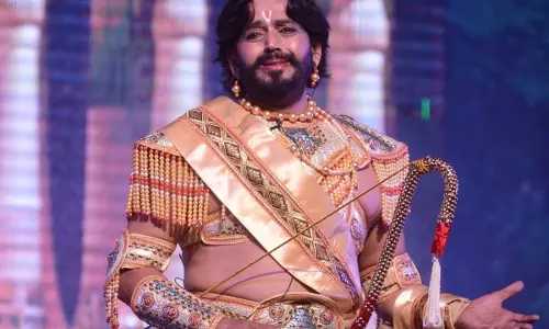 अयोध्या की भव्य रामलीला में स्टार कलाकारों का जमावड़ा, रवि किशन निभाएंगे राम का किरदार अयोध्या की भव्य रामलीला में स्टार कलाकारों का जमावड़ा, रवि किशन निभाएंगे राम का किरदार