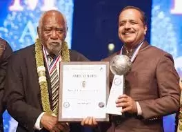 Karnataka के मंत्री खादर को शिकागो में ग्लोबल सिविक्स लीडरशिप अवार्ड से सम्मानित किया गया Karnataka के मंत्री खादर को शिकागो में ग्लोबल सिविक्स लीडरशिप अवार्ड से सम्मानित किया गया