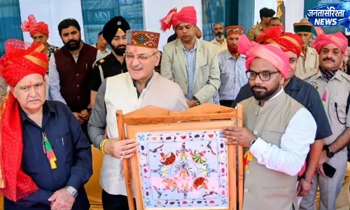 राज्यपाल ने युवाओं से संस्कृति से जुड़े रहने का किया आह्वान राज्यपाल ने युवाओं से संस्कृति से जुड़े रहने का किया आह्वान