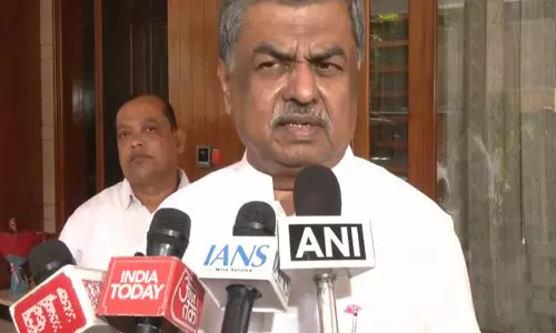 सिद्धारमैया राजनीति नहीं छोड़ेंगे, सार्वजनिक जीवन में रहेंगे: BK Hariprasad