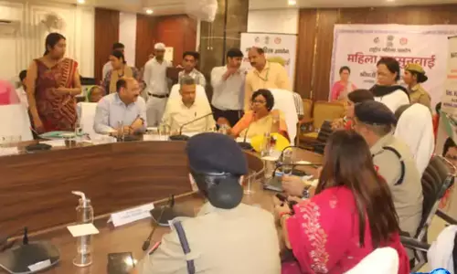 सीडीओ नूपुर गोयल ने सुनी व्यापारियों की समस्याएं, मौके पर कई शिकायतों का हुआ निपटारा सीडीओ नूपुर गोयल ने सुनी व्यापारियों की समस्याएं, मौके पर कई शिकायतों का हुआ निपटारा