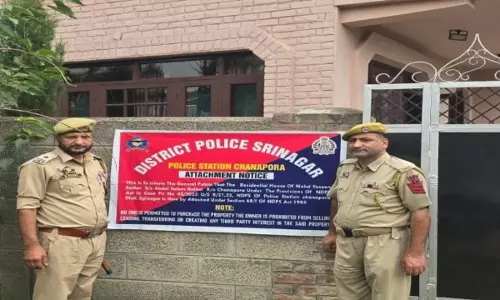 Srinagar: नशे के कारोबार पर पुलिस का प्रहार, तस्करों की करोड़ों की संपत्ति सीज