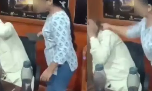 छेड़छाड़ के आरोपों के बाद छात्रा का गुस्सा फूटा, कोचिंग शिक्षक के साथ मारपीट का मामला