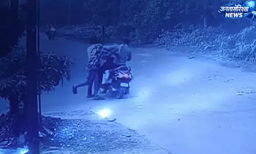 Raipur Breaking: सरोरा में चाकूबाजी का LIVE वीडियो आया सामने