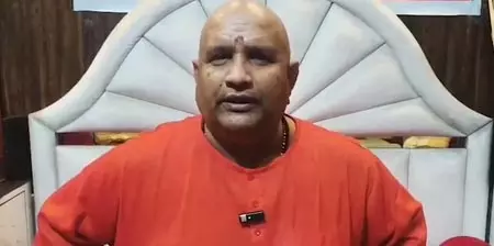 कांवड़ यात्रा से पहले काली सेना के प्रमुख आनंद स्वरूप बोले- हरिद्वार में गैर-हिंदू दुकान मिली तो करेंगे कार्रवाई कांवड़ यात्रा से पहले काली सेना के प्रमुख आनंद स्वरूप बोले- हरिद्वार में गैर-हिंदू दुकान मिली तो करेंगे कार्रवाई