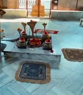 कैलाश से उतरकर इसी पावन स्थल पर रुकी थी भगवान शंकर की बारात कैलाश से उतरकर इसी पावन स्थल पर रुकी थी भगवान शंकर की बारात