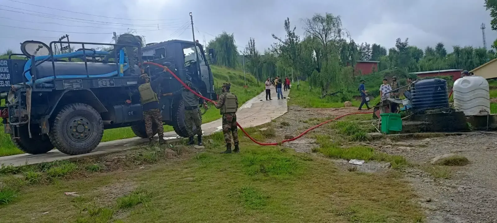 Rajouri: नवोदय विद्यालय को सेना का सहारा, पानी स्टोरेज टैंक कराया उपलब्ध Rajouri: नवोदय विद्यालय को सेना का सहारा, पानी स्टोरेज टैंक कराया उपलब्ध
