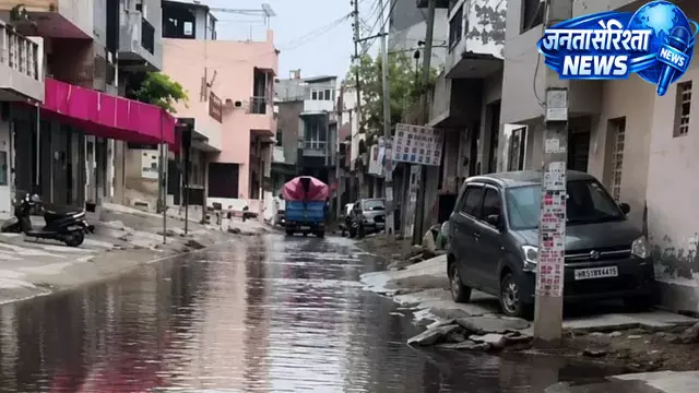 NIT वार्ड-6 में सीवर ओवरफ्लो से परेशानी NIT वार्ड-6 में सीवर ओवरफ्लो से परेशानी