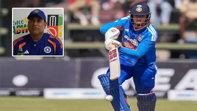 VVS लक्ष्मण ने की मैच्योर सूर्यकुमार की तारीफ, बड़े रिकॉर्ड तोड़ने का समर्थन VVS लक्ष्मण ने की मैच्योर सूर्यकुमार की तारीफ, बड़े रिकॉर्ड तोड़ने का समर्थन