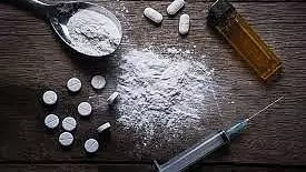 मुंबई में नशे पर शिकंजा, 6 माह में 4 हजार से ज्यादा NDPS केस मुंबई में नशे पर शिकंजा, 6 माह में 4 हजार से ज्यादा NDPS केस