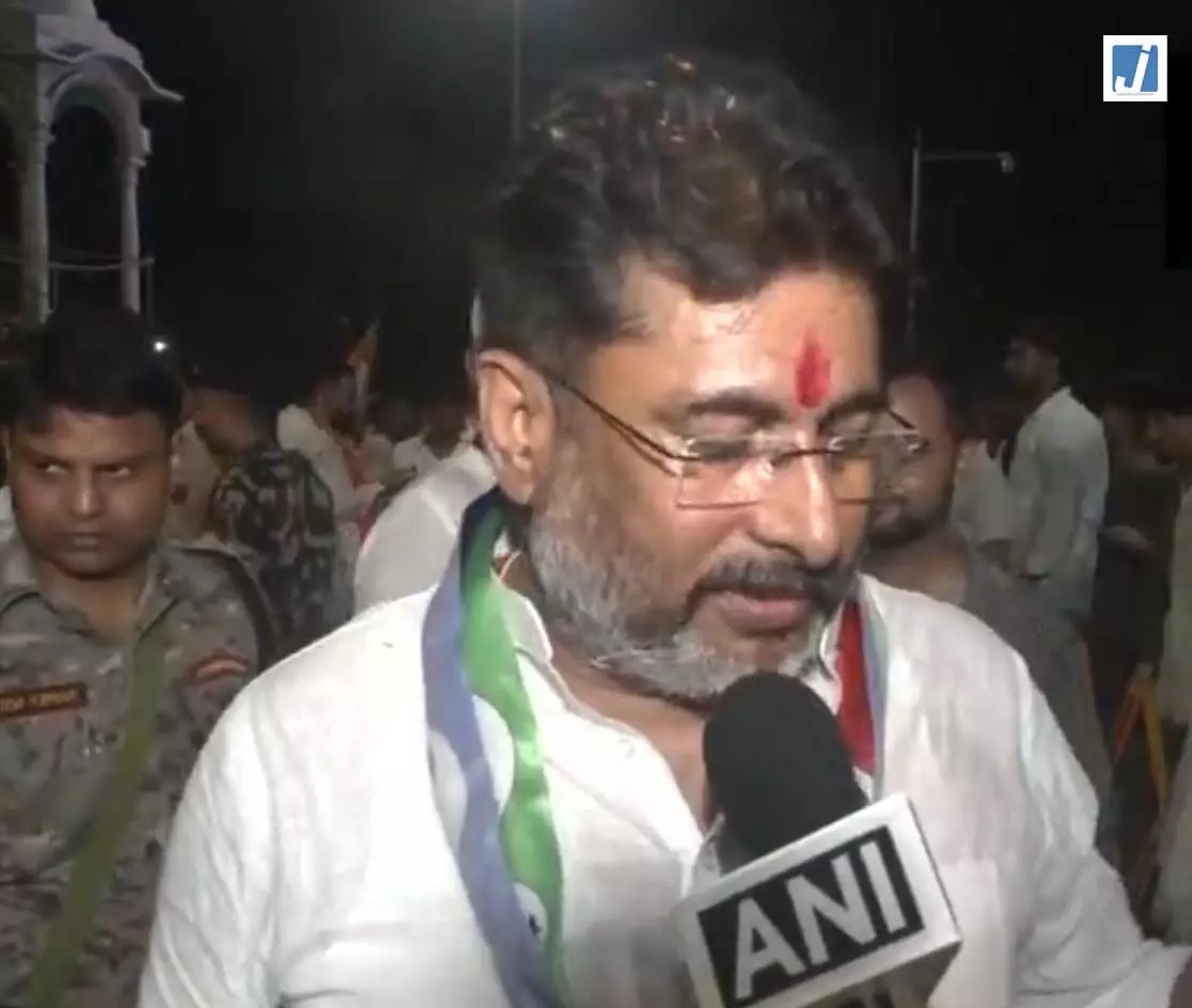 उपचुनाव में NDA की एकतरफा जीत का दावा, राजू तिवारी बोले जनता का मिल रहा आशीर्वाद उपचुनाव में NDA की एकतरफा जीत का दावा, राजू तिवारी बोले जनता का मिल रहा आशीर्वाद
