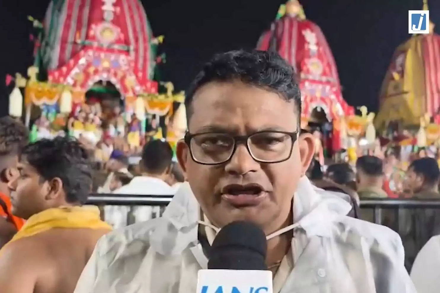 नीलाद्रि बिजे पर पुरी जगन्नाथ मंदिर में सुरक्षा के पुख्ता इंतजाम, IG सत्यजीत नायक ने संभाली व्यवस्था नीलाद्रि बिजे पर पुरी जगन्नाथ मंदिर में सुरक्षा के पुख्ता इंतजाम, IG सत्यजीत नायक ने संभाली व्यवस्था