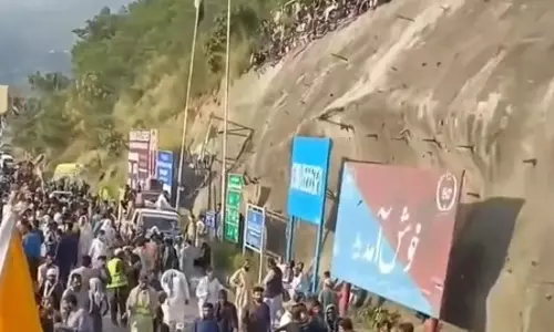 पीओके चुनाव के दौरान हिंसा और धांधली के आरोपों के बीच एक की मौत, कई घायल