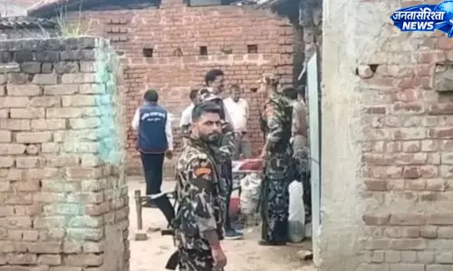 सिकंदरा में EOU रेड से हड़कंप